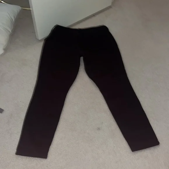 Universal Thread Jeans - Picture 3 of 3